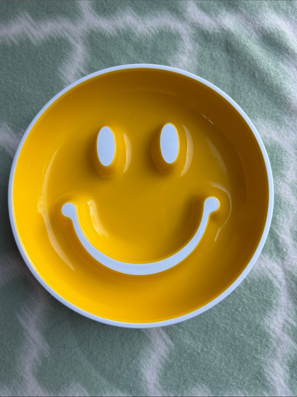 Munchkin Smile 'n Scoop Suction Training Plate - 8”